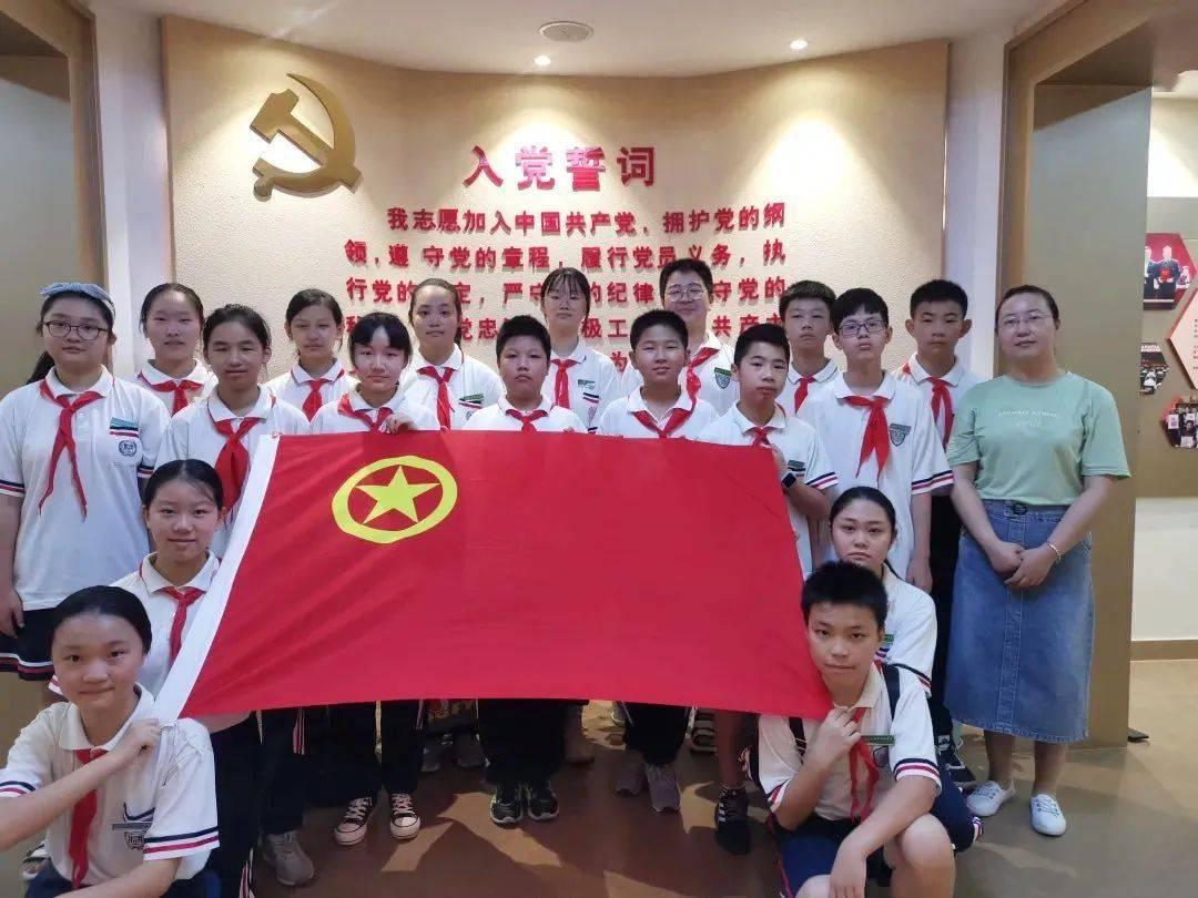 管理的本质是协调还是决策？游戏画面