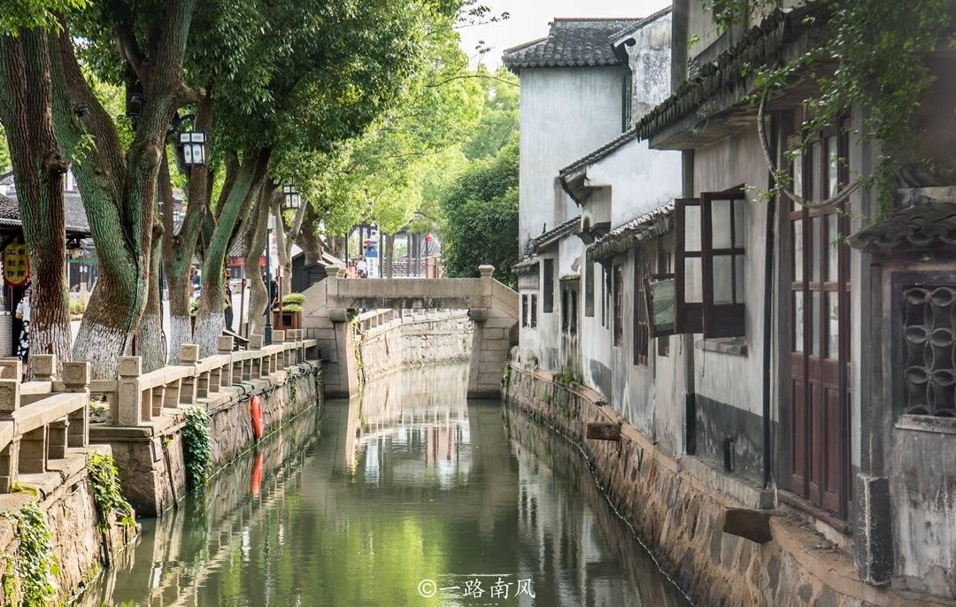 人类历史上绝无仅有的创造:鬼才戴帆打造太空奢侈品